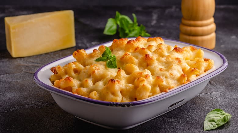 golden pasta bake