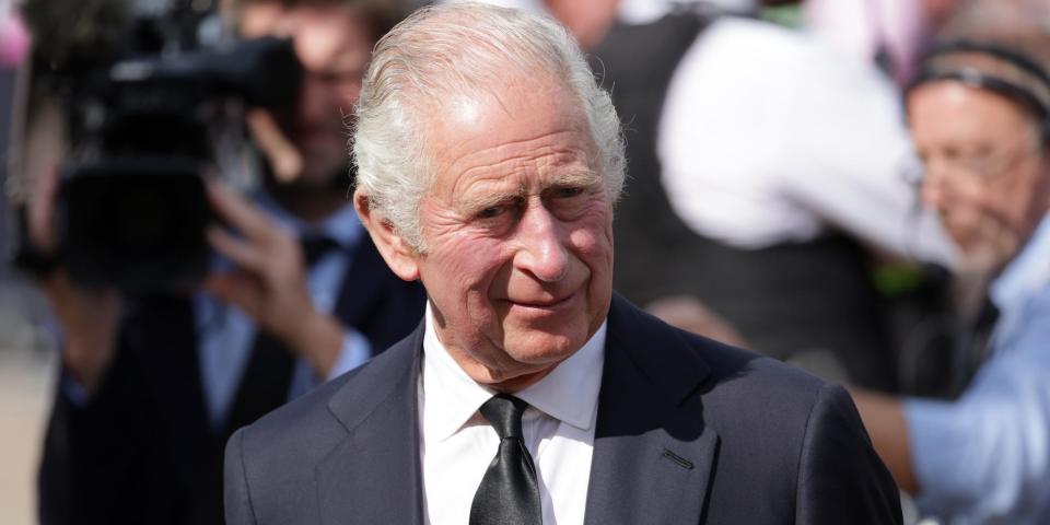 King Charles III in front of Buckingham Palace the day after Queen Elizabeth's death.