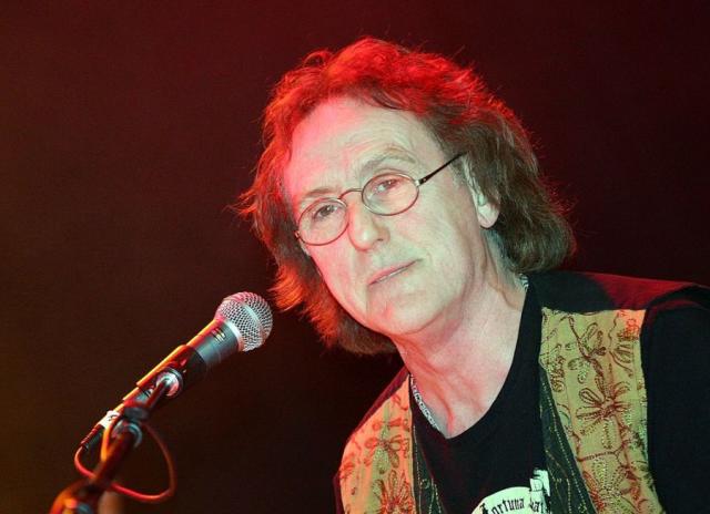 Denny Laine of Wings and the Moody Blues Dies at 79