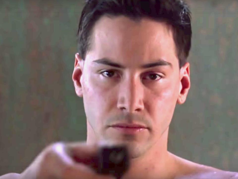 keanu reeves johnny mnemonic