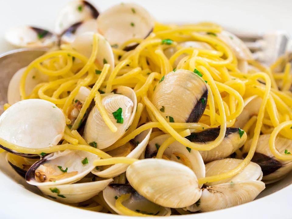 pasta with clams seafood