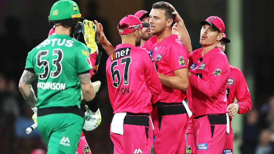 The Melbourne Stars and Sydney Sixers, pictured here in action in the BBL09 final.