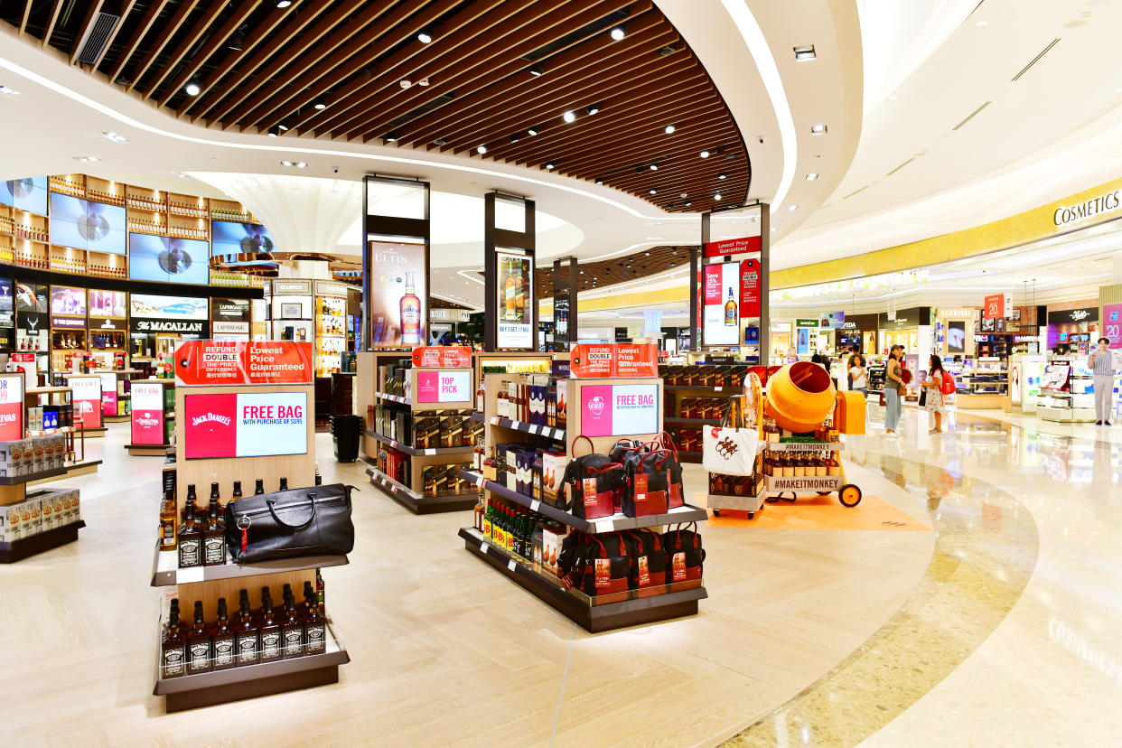 Wines and Spirits store at Singapore Changi Airport Terminal 4 is a newly built passenger terminal building at Singapore