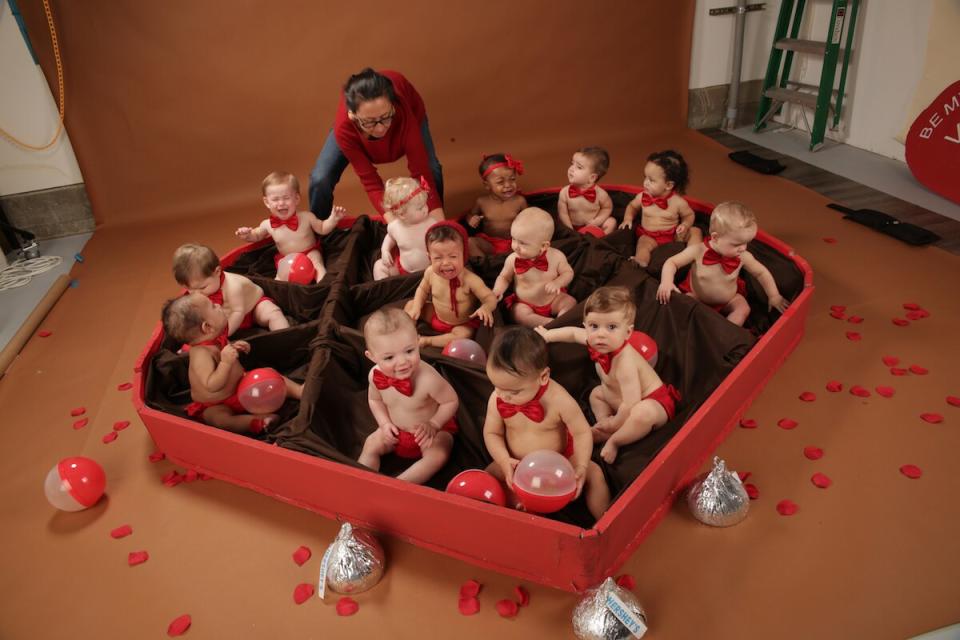 Valentine's Day box of babies sometimes cooperate