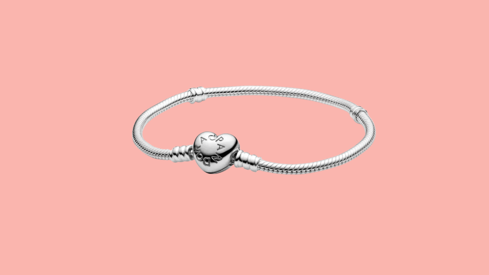 The best gifts for Grandma 2023: Pandora bracelet