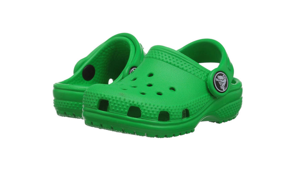 Crocs Kids Classic Clog (Toddler/Little Kid) (Photo: Zappos)