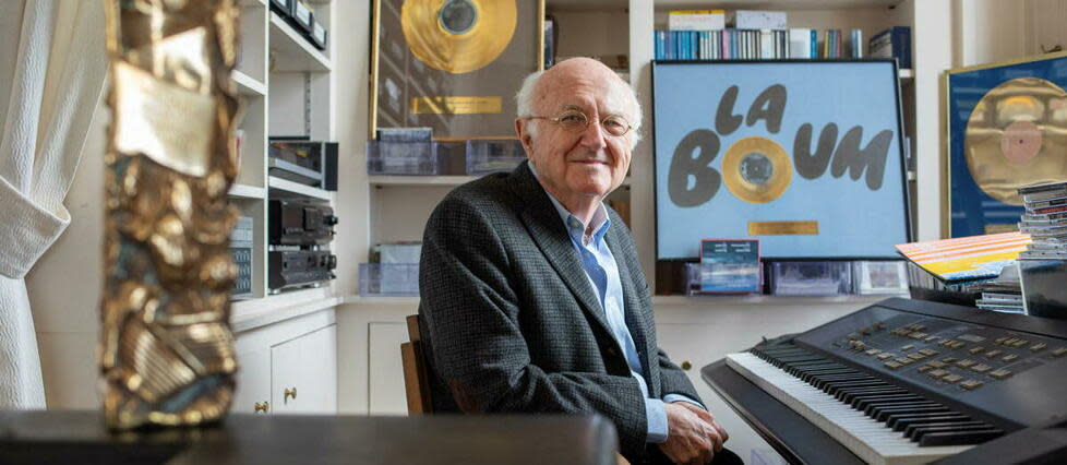 Le compositeur Vladimir Cosma chez lui, à Paris.  - Credit:THOMAS MOREL-FORT / Hans Lucas / Hans Lucas via AFP