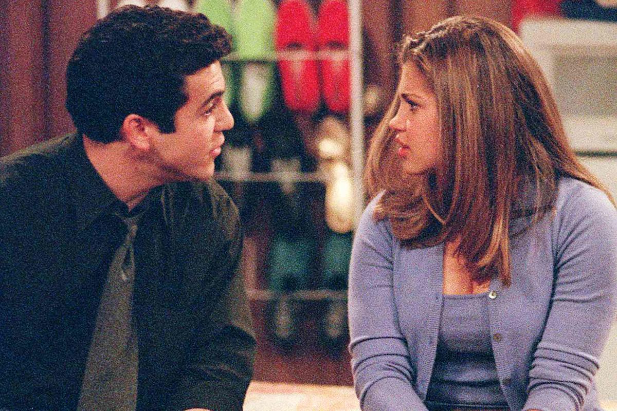 “Boy Meets World” Stars Criticize 'Painful' Episode in Which a Teacher