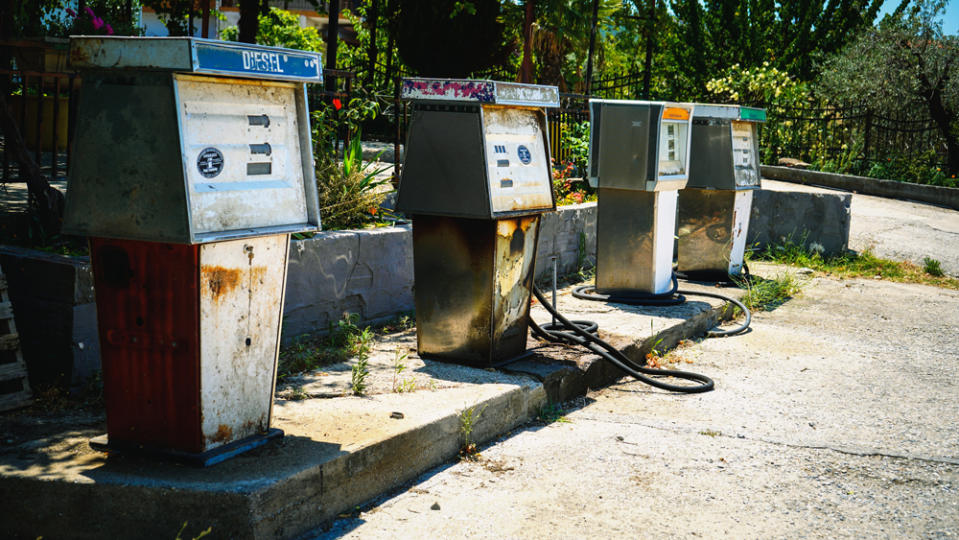 Old and abandoned gas pumps.