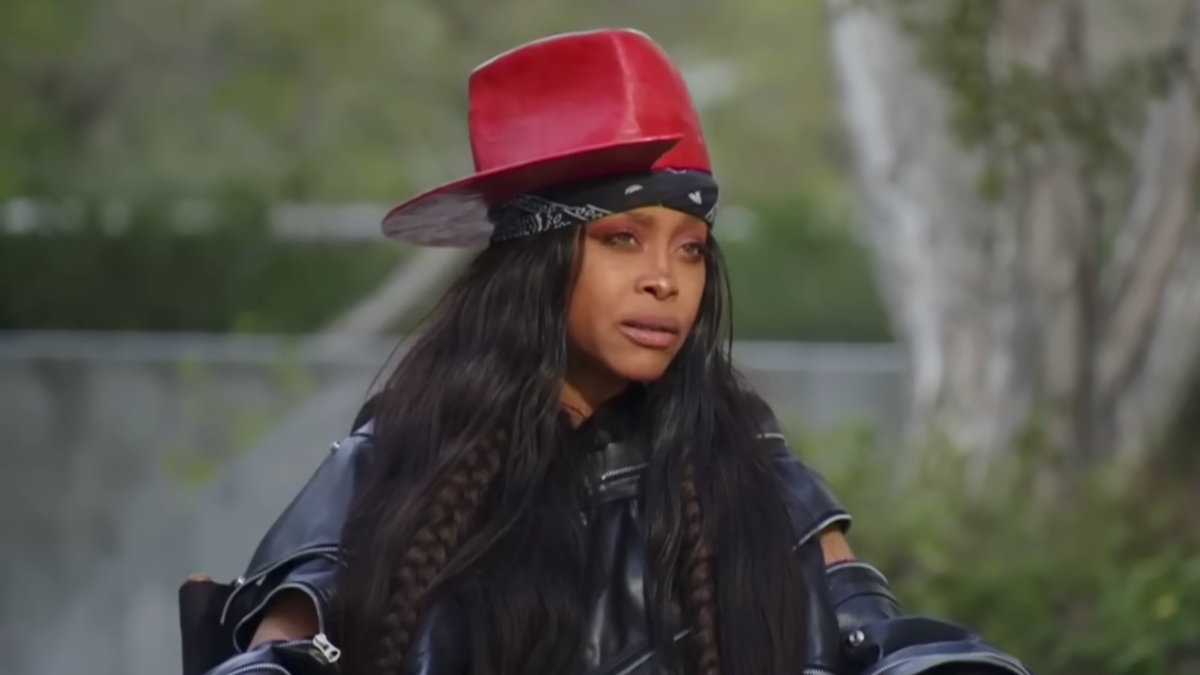 Erykah Badu Breaks Down The Meaning Of “Woke” And What Some People Mean