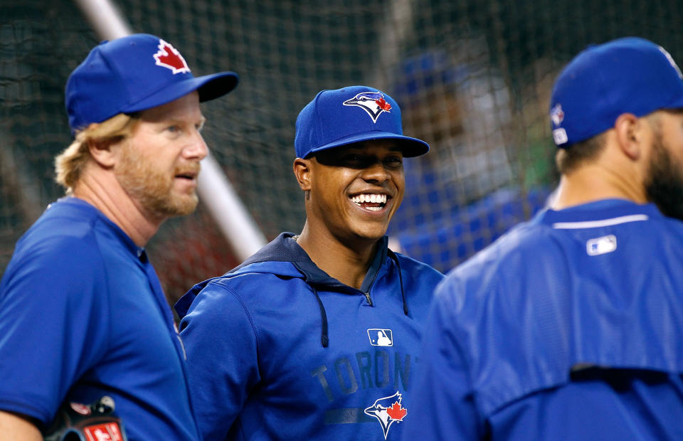 Marcus Stroman might want to lace up his cleats better next time. (Getty Images)