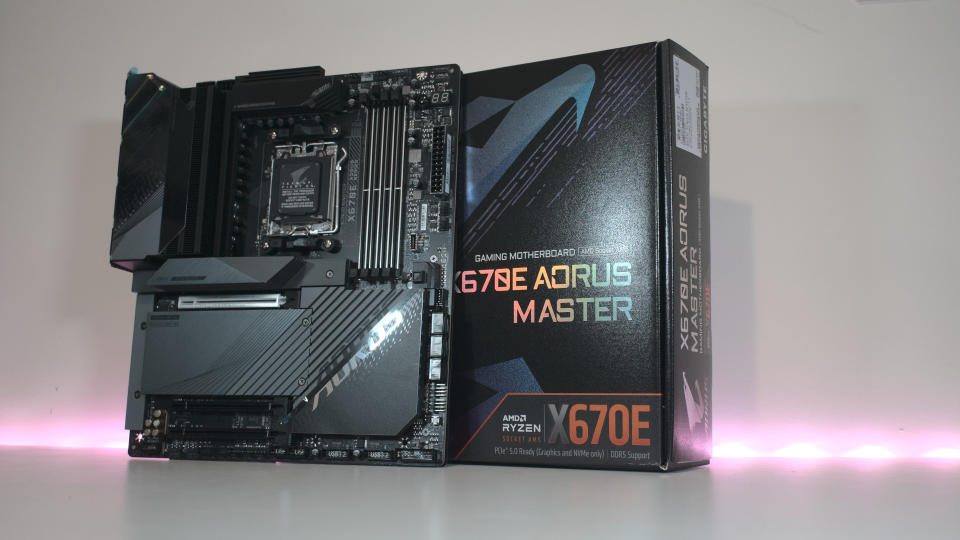 GIGABYTE X670E Aorus Master