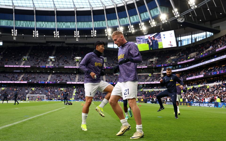 General view inside the stadium as Son Heung-Min and Dejan Kulusevski