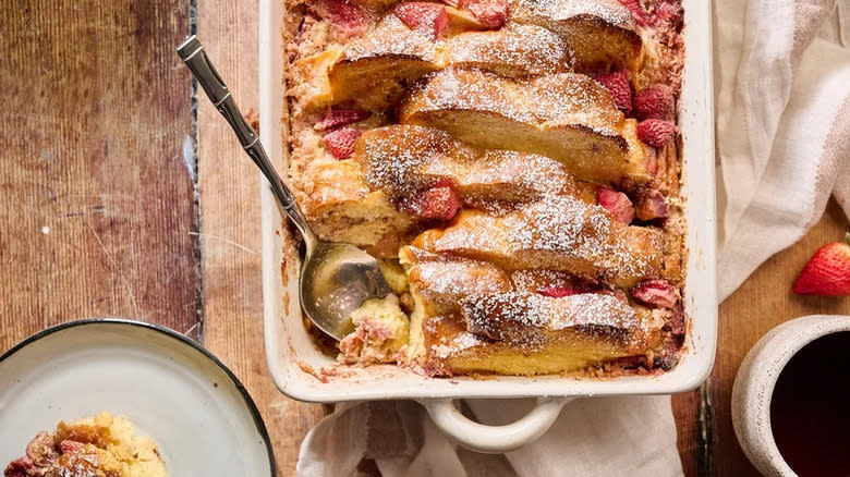 Strawberry French toast bake 