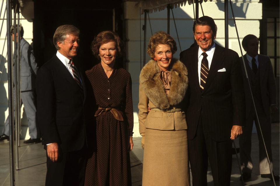 UNITED STATES - NOVEMBER 20:  Jimmy and Rosalyn Carter, Nancy and Ronald Reagan in Washington, United States on November 20th , 1980.  (Photo by Francois LOCHON/Gamma-Rapho via Getty Images)