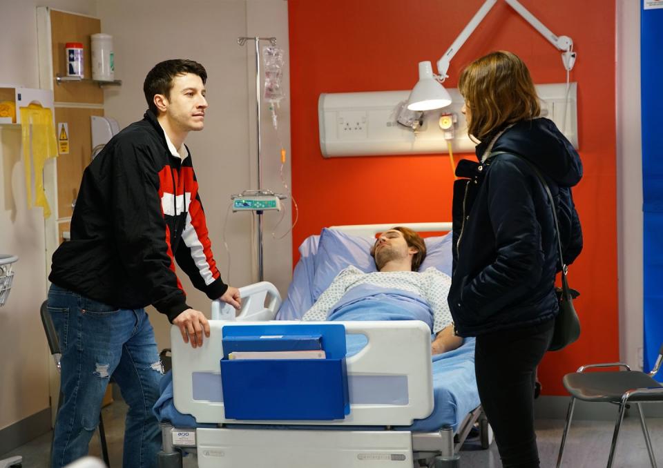 Monday, March 9: Maria turns up at the hospital