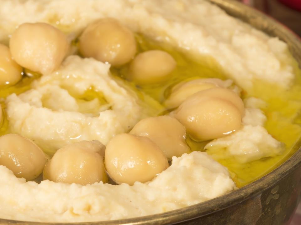 syrian traditional hummus