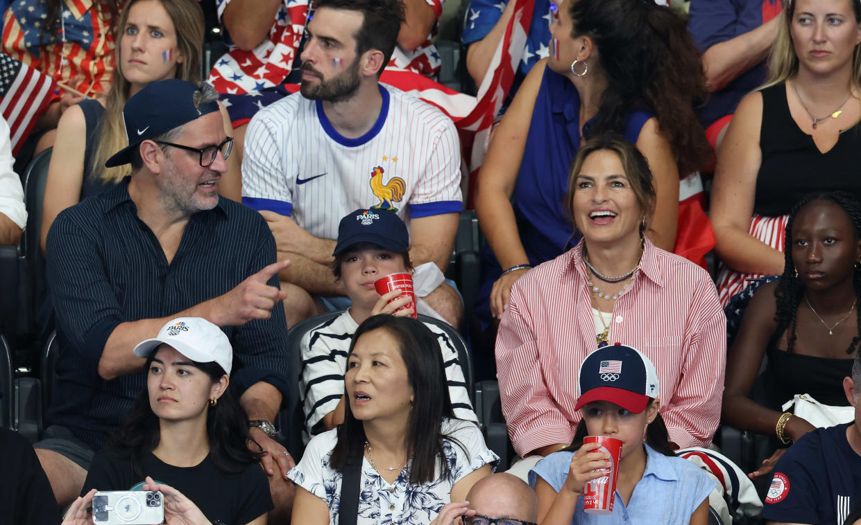 Mariska Hargitay, with her husband and two of her children at the Olympic Games in Paris.