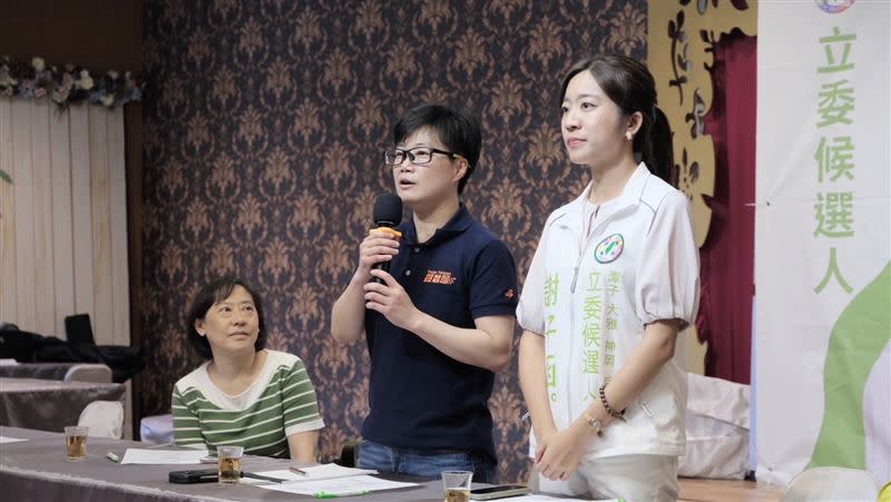  謝子涵舉行競選幹部會議，楊懿珊、廖婉如出席。（圖／謝子涵辦公室提供）