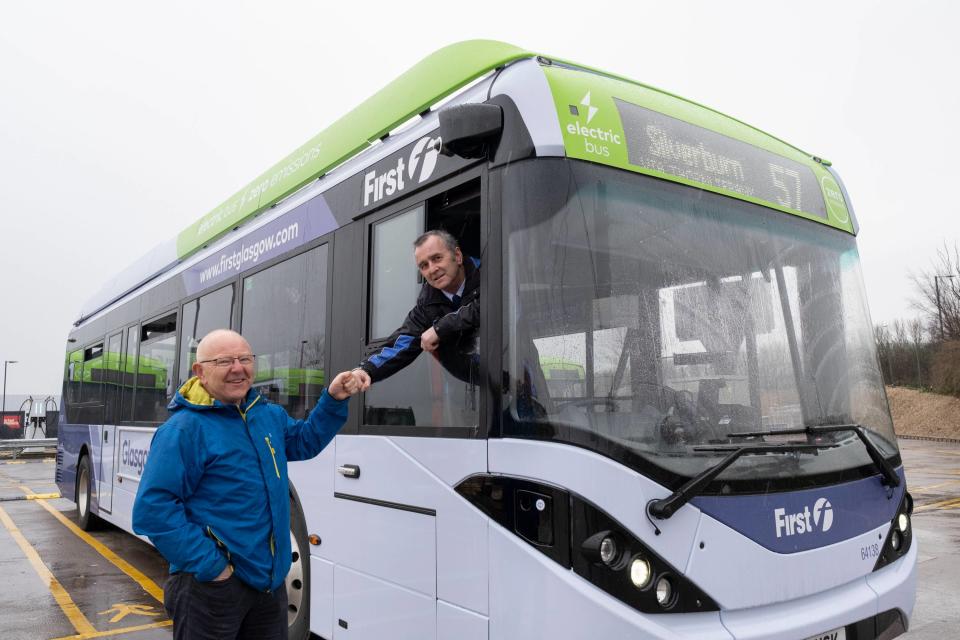 

William Bell, left, who saved the life of John McCann on board the number 57 route in Glasgow

