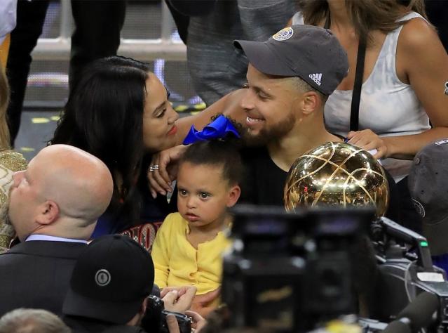 Riley Curry is showing off her moves again on Instagram, and all is right  in the world - HelloGigglesHelloGiggles