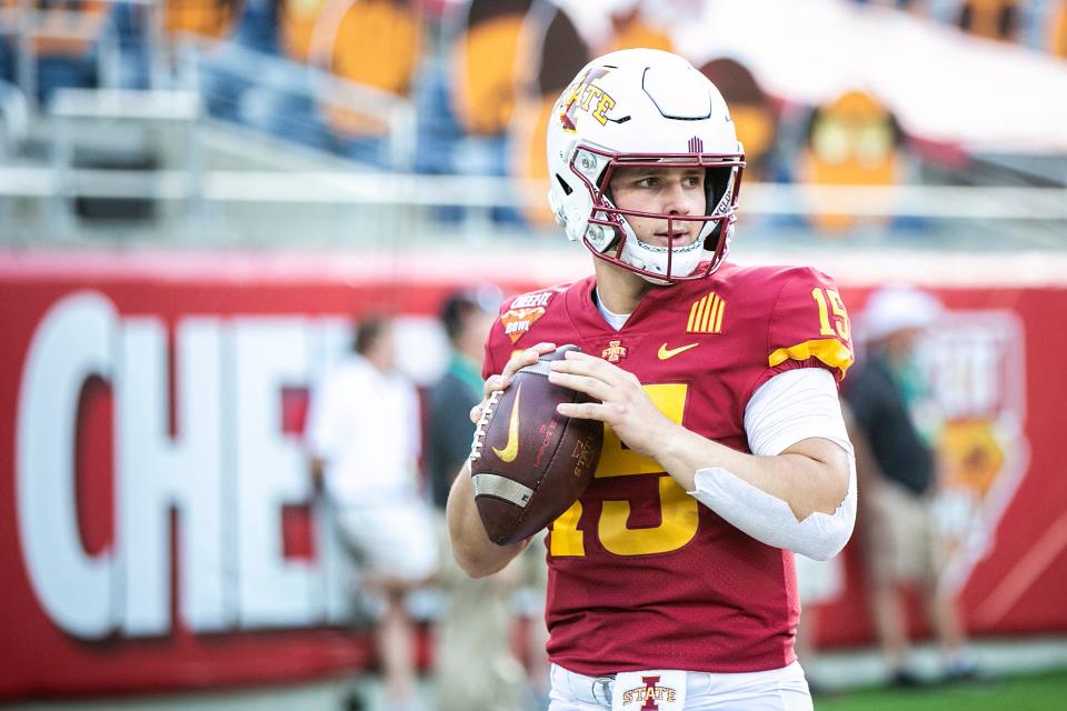 Iowa State quarterback Brock Purdy (15) warms up before the Cheez-It Bowl against Clemson on Dec. 29, 2021, at the Camping World Stadium in Orlando, Fla.