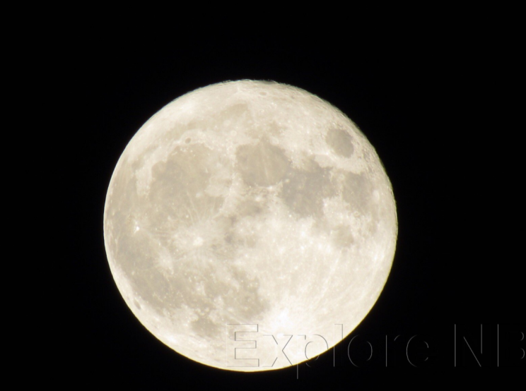 Supermoon in Canada