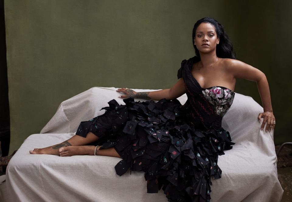 Love The Way She Lies
“I’ve never been afraid to take risks.” Rihanna wears an Alexander McQueen dress. Rings by Shay Jewelry, Hoorsenbuhs, Hermès, and Delfina Delettrez.
Fashion Editor: Tonne Goodman.