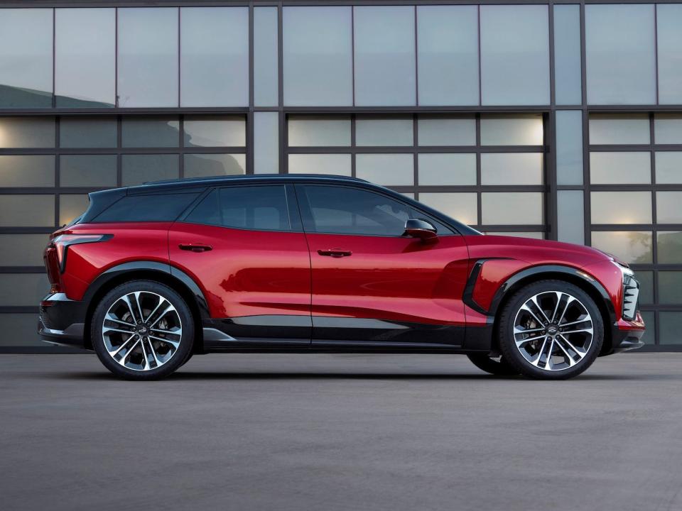 The Chevrolet Blazer EV electric SUV. [EMARGO 7/18 DNP]