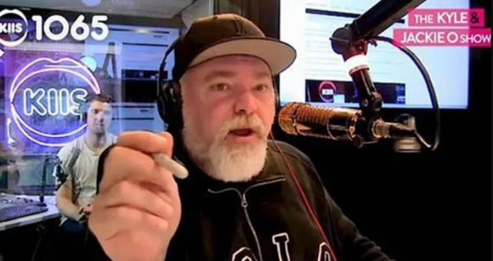 Der australische Radio-DJ Kyle Sandilands sprach am Dienstag mit der Schauspielerin (KIIS FM)