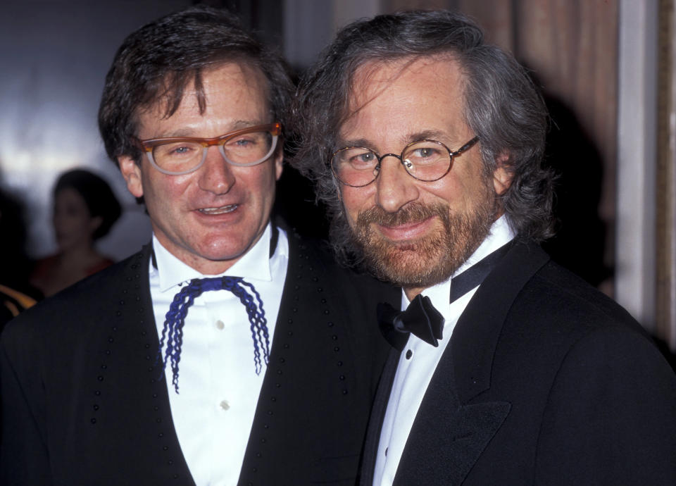 Robin Williams and Steven Spielberg during the American Museum of the Moving Image Honors Robin Williams gala at the Waldorf-Astoria hotel in New York City. (Photo: Getty Images)