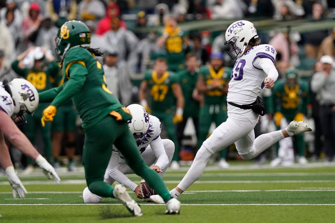 TCU place kicker Griffin Kell (39) kicked the game-winning field goal against Baylor this season. The Horned Frogs play Georgia for the national championship. (AP Photo/LM Otero)