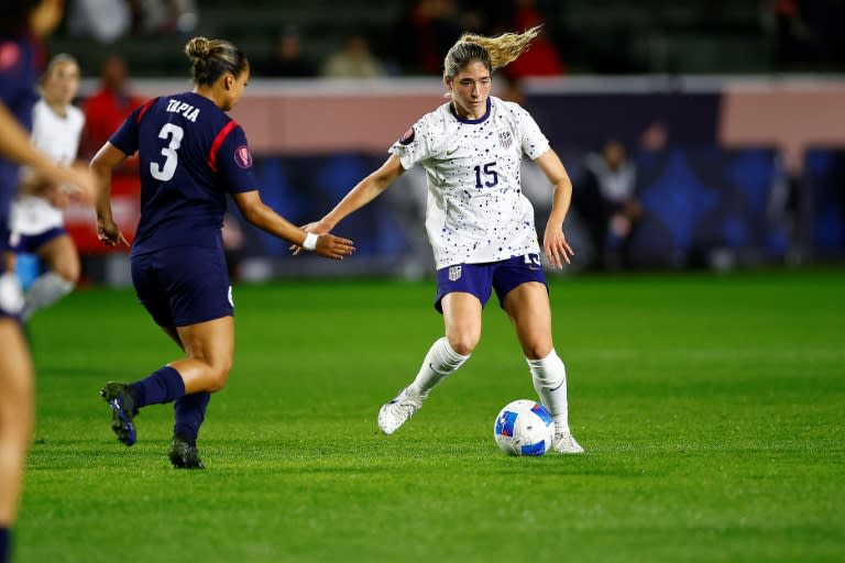 Korbin Albert of the United States in action during the 2024 Concacaf Women's Gold Cup against the Dominican Republic. (RONALD MARTINEZ)