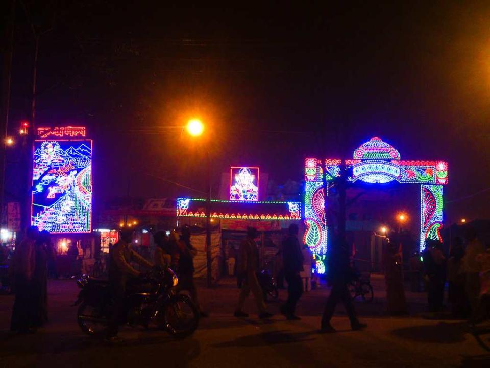 Travel Maha Kumbh Mela Allahabad 2013
