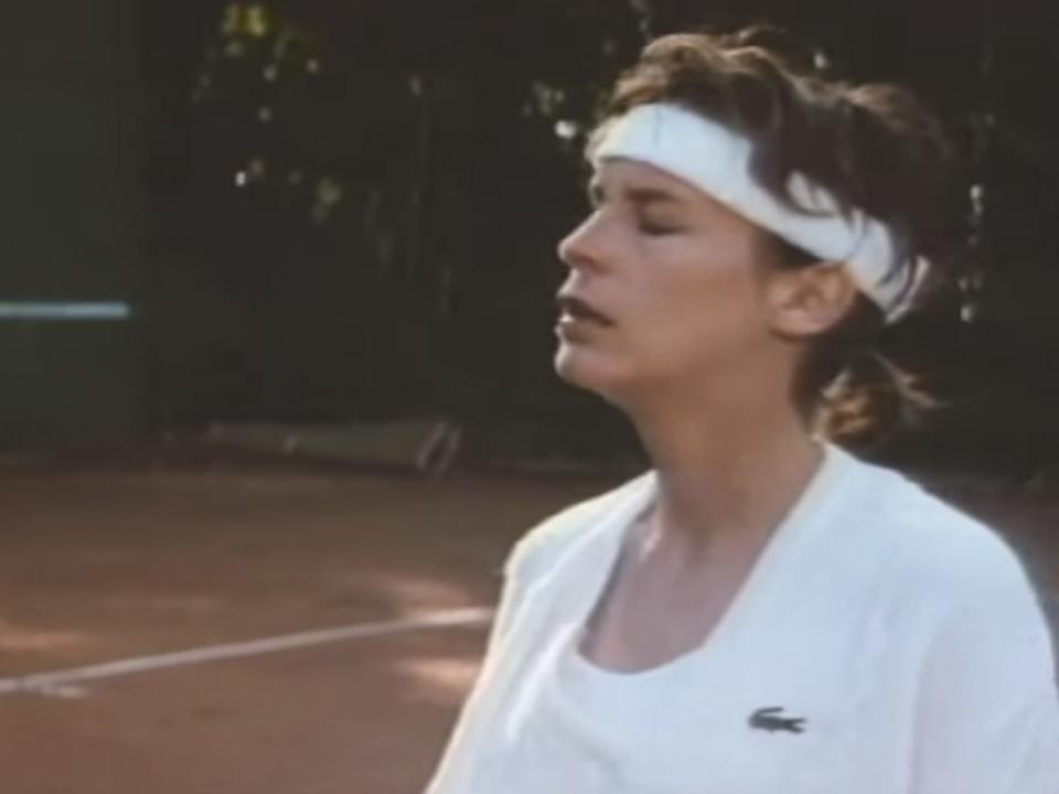 ophelia playing tennis in trading places