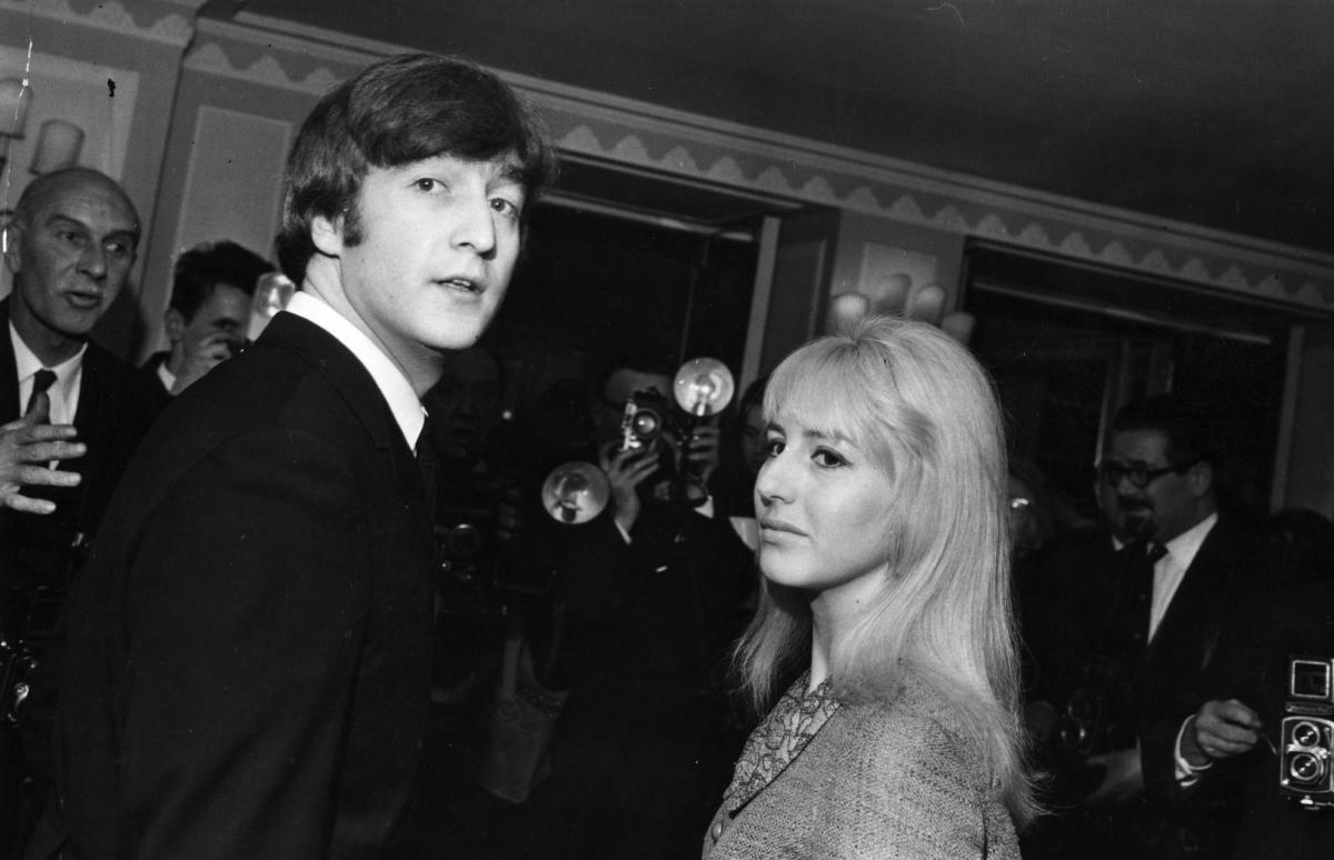 Cynthia Lennon Ex Esposa De John Lennon Muere A Los 75 