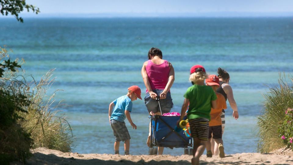 In der gesamten EU konnten sich 2017 30,5 Prozent der Menschen keine einwöchige Urlaubsreise leisten. Foto: Jens Büttner