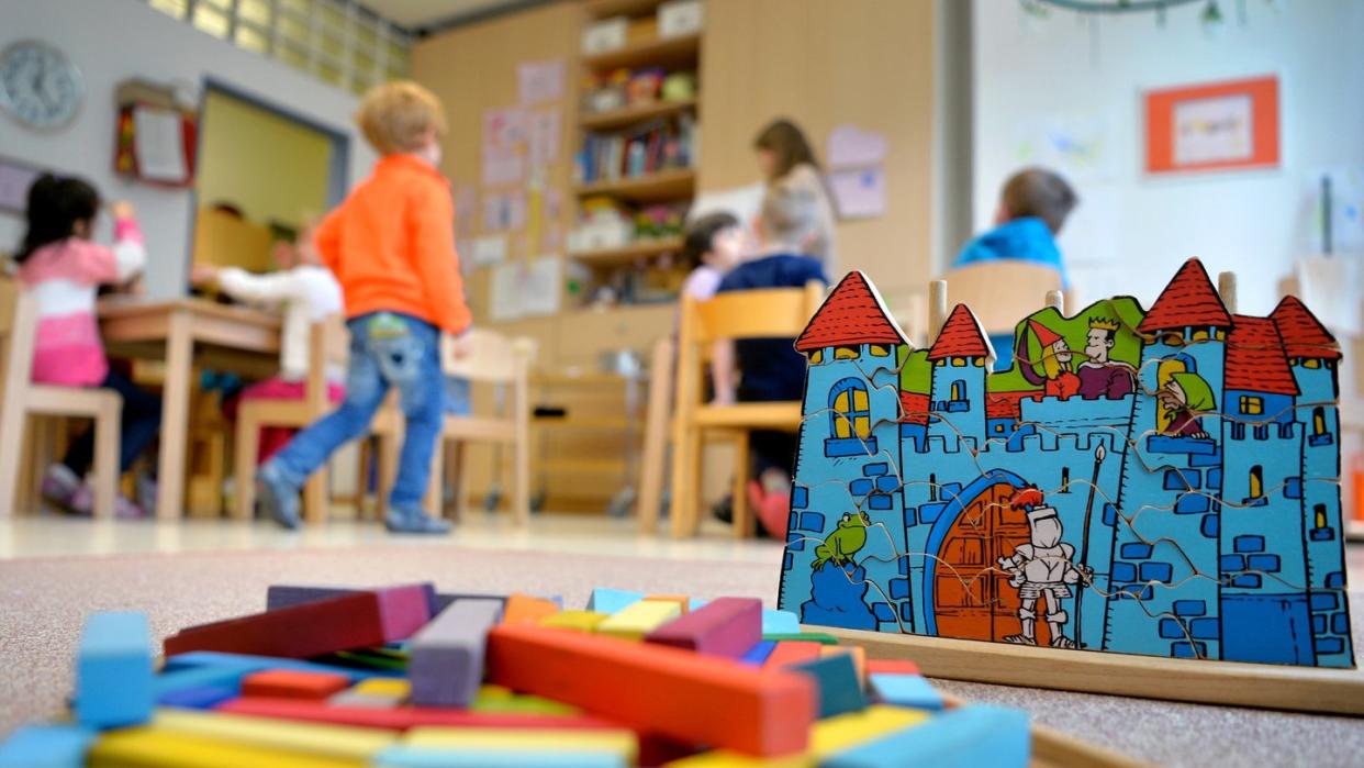 Abwägen zwischen Infektionsschutz und pädagogischem und sozialem Auftrag: Dürfen Eltern ihren Kinder auch bei leichten Erkältungssymptomen in Kita und Schule schicken?