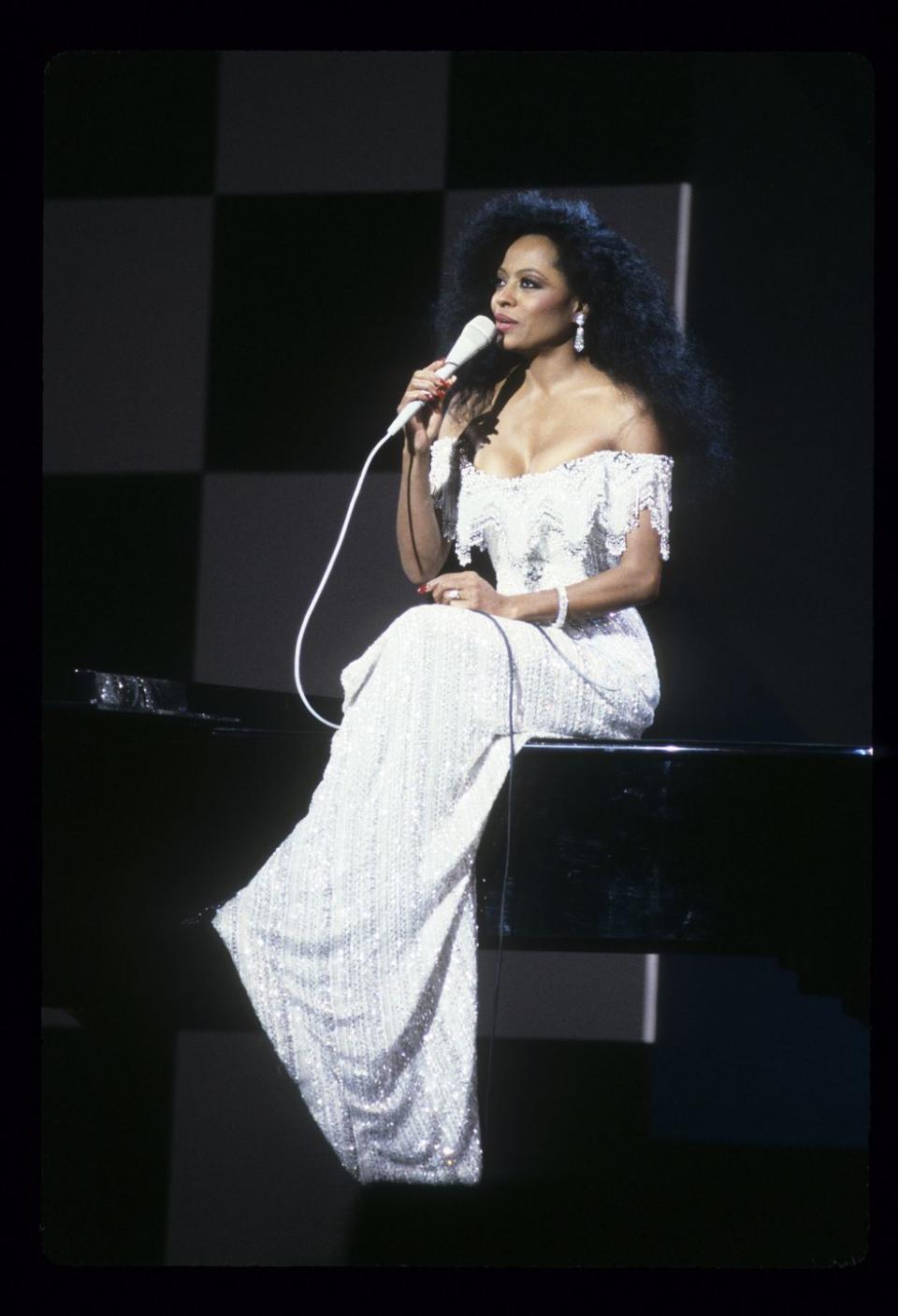 Diana Ross: 14th American Music Awards (1987)