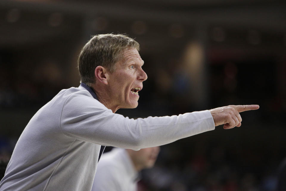 Gonzaga head coach Mark Few shouts to his players during the first half of an NCAA college basketball game against Alcorn State, Monday, Nov. 15, 2021, in Spokane, Wash. (AP Photo/Young Kwak)