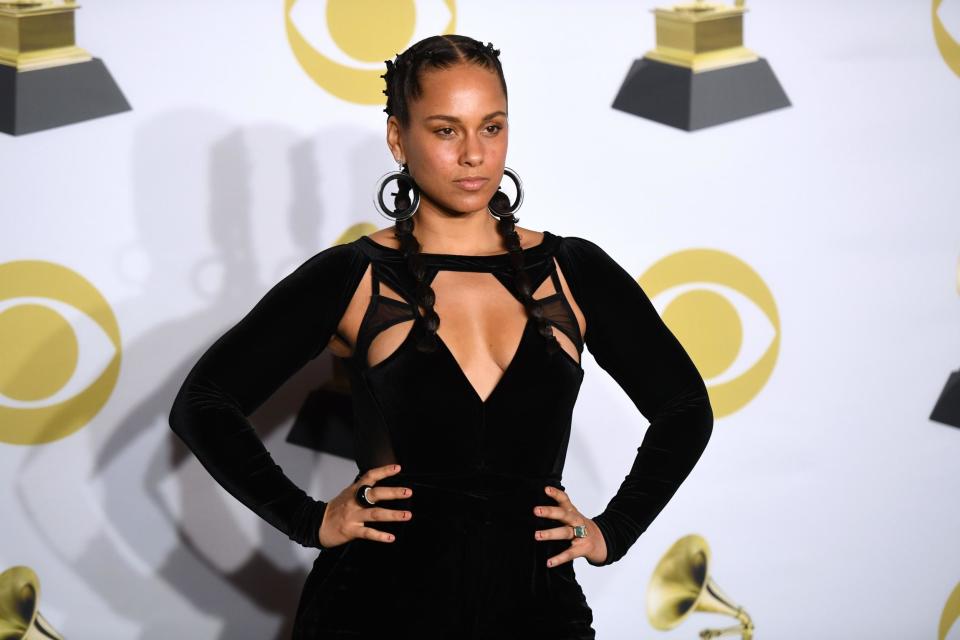 Alicia Keys announced as host of Grammys 2019: 'I look forward to giving back to the young women’