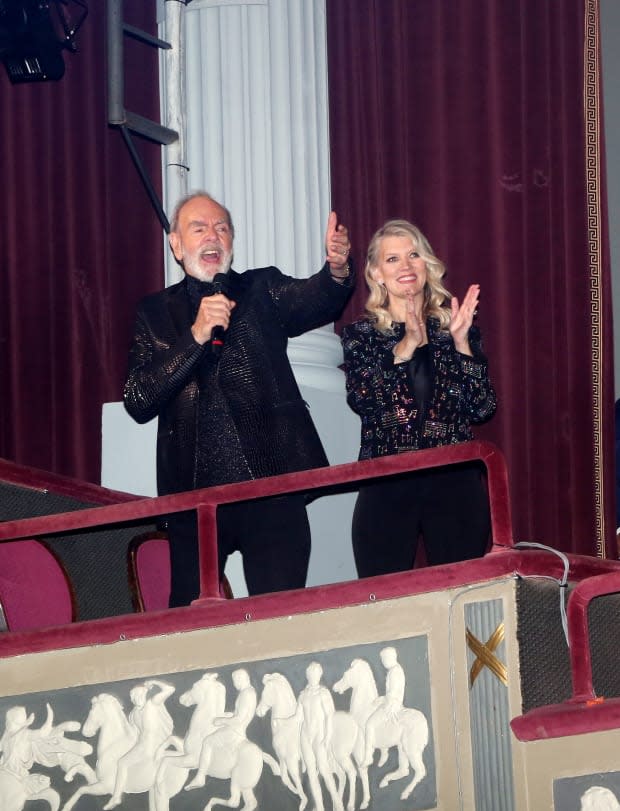 See 81-Year-Old Neil Diamond Now in a Rare Post-Retirement Appearance