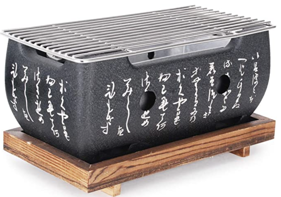 Hinomaru Collection Japanese Shichirin Konro Charcoal Grill. PHOTO: Amazon