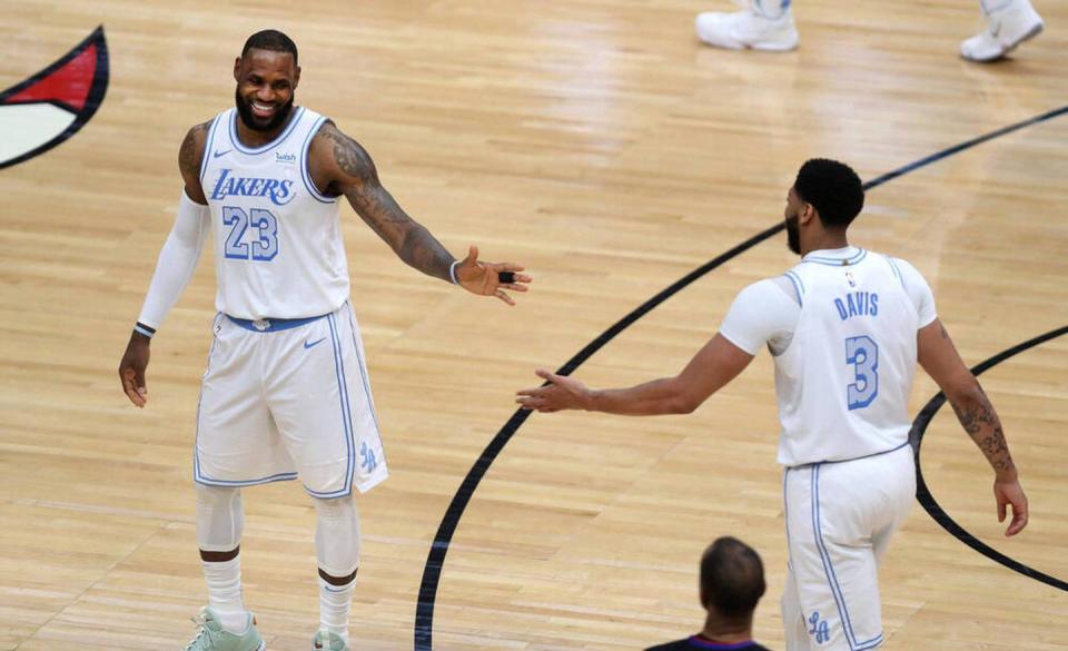 Nach Finger-Attacke! Einäugiger LeBron führt Lakers in Playoffs