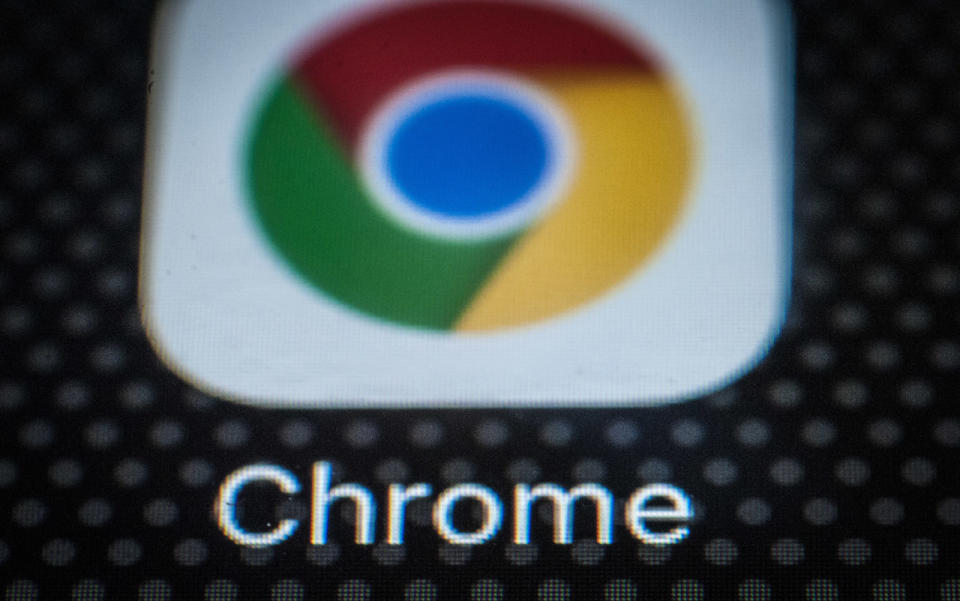 Google has released the first beta version of Chrome 74, and it comes withsupport for Windows dark mode