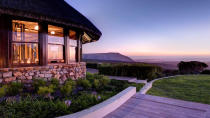 <b>Cape Town Grootbos Private Nature Reserve</b><br>Just two hours from Cape Town Grootbos Private Nature Reserve is set between two oceans on South Africa’s Western Cape.