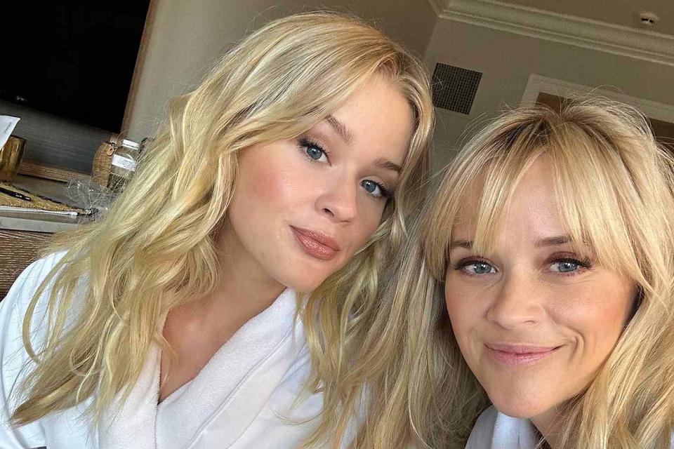 <p>Reese Witherspoon/Instagram</p> Reese Witherspoon poses with daughter Ava Phillippe ahead of Oceana
