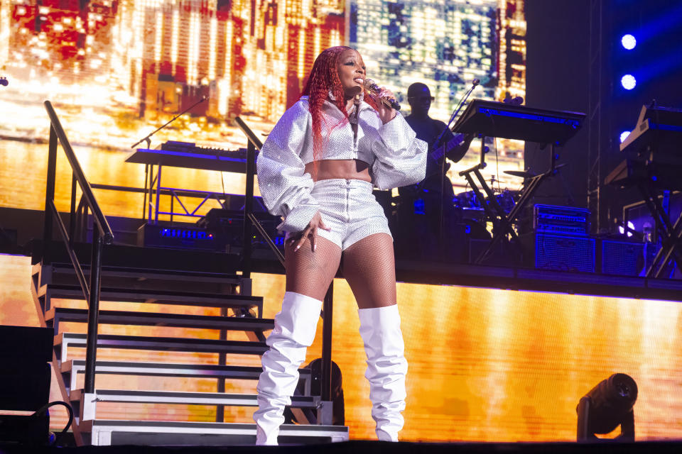 NEW YORK, NEW YORK - MAY 11: Mary J. Blige performs during the Strength of a Woman Festival at Barclays Center on May 11, 2024 in New York City. (Photo by Astrida Valigorsky/Getty Images)