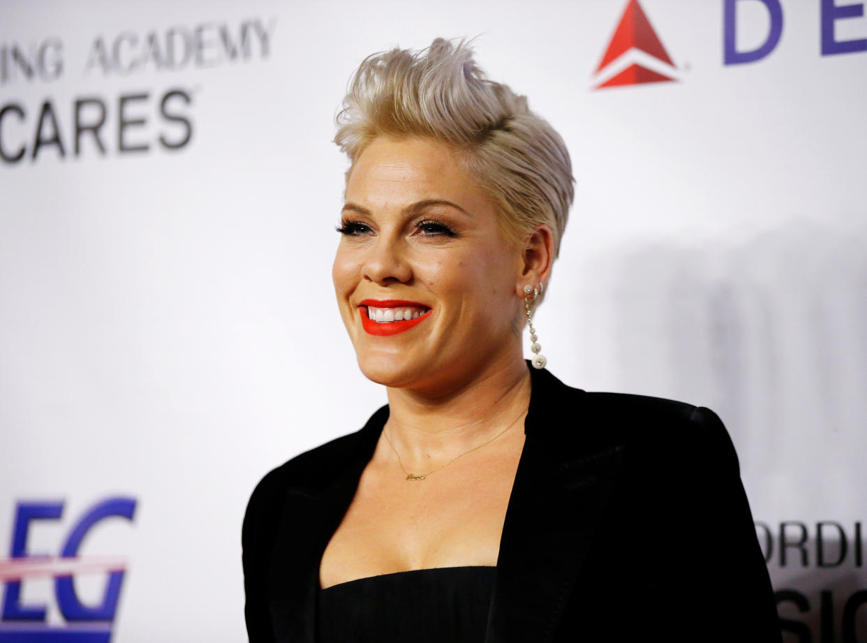Pink is showing herself some love by sending herself flowers with affirming messages. (Photo: REUTERS/Mario Anzuoni)