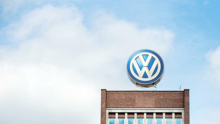 Der Dieselskandal hallt in der Wahrnehmung der Verbraucher noch nach – in der Global-One-Umfrage galt Volkswagen den Befragten als besonders „unehrlich“. Foto: dpa